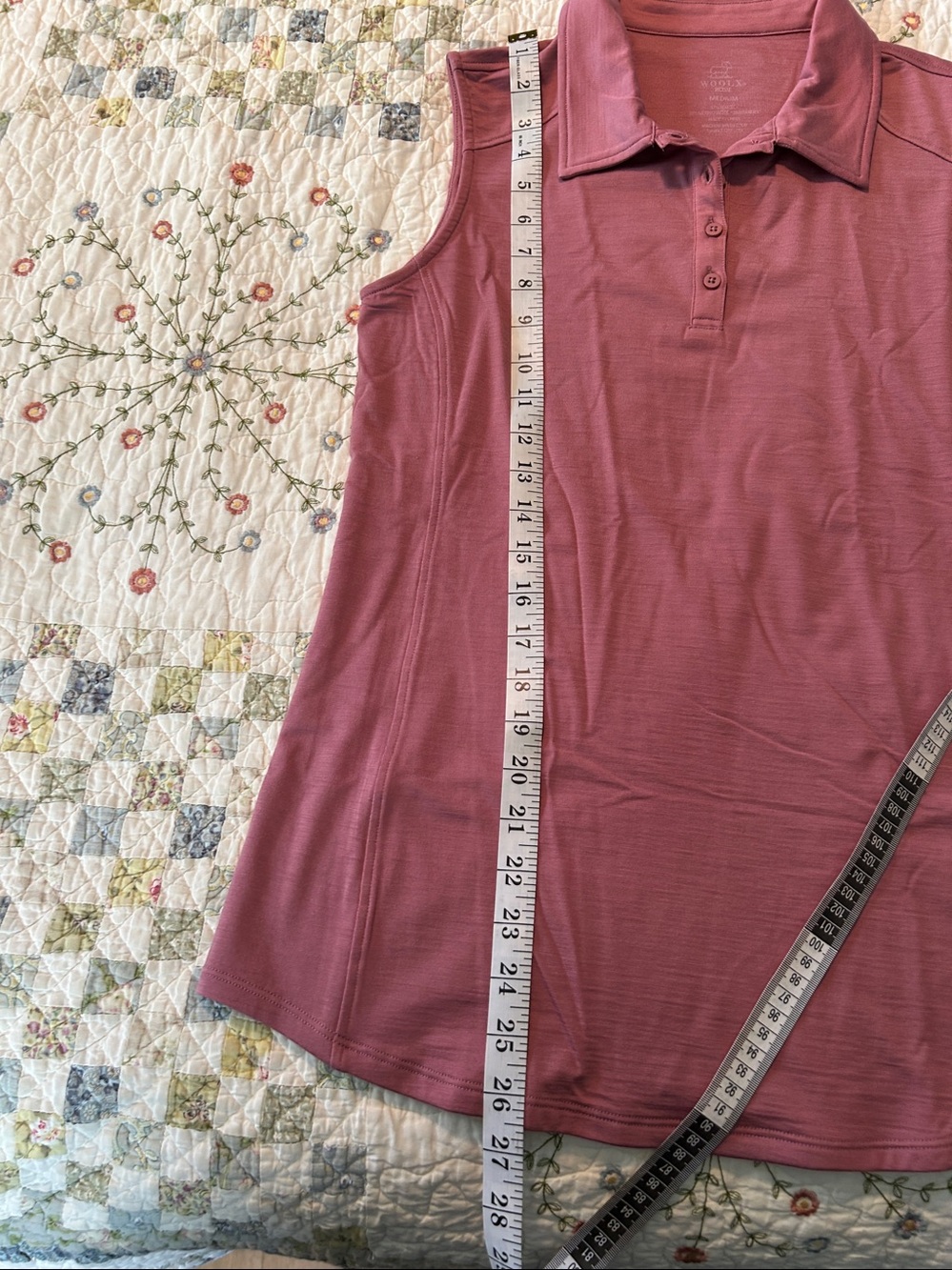 NWOT WoolX sleeveless top w collar and 3 buttons - Picture 9 of 10